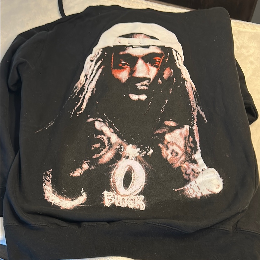 Stylish Black Graphic Hoodie